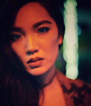 Jessika Van Instagram - hi
•
•
•

#portraitphotography @ryankev_ 
#neon #lighting #movie #eyes