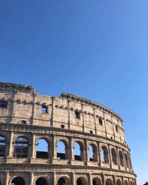 Jessika Van Instagram - this time, last year, i was dreaming up a trip to the #eu ... here’s the trip i never posted 🍷 
in order: (1) my last evening in hvar, hvar island, croatia
(2) on the steps of the forum romanum, rome, italy (3) colosseum, #rome , italy (4) monterosso al mare, la spezia, italy
(5) hvar, hvar island, croatia
(6) the louvre, paris, france (7) basilica di santa croce, #florence , #italy (8) fontaine de l’observatoire, #paris , france (9) restaurant above the port of hvar, hvar island, #croatia (10) abbaye de brantôme, périgord, #france ☀️ #tbt #memories 
#wanderlust