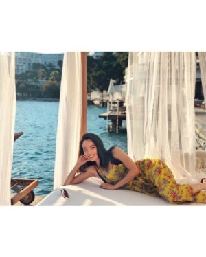 Jessika Van Instagram - this time, last year, i was dreaming up a trip to the #eu ... here’s the trip i never posted 🍷 
in order: (1) my last evening in hvar, hvar island, croatia
(2) on the steps of the forum romanum, rome, italy (3) colosseum, #rome , italy (4) monterosso al mare, la spezia, italy
(5) hvar, hvar island, croatia
(6) the louvre, paris, france (7) basilica di santa croce, #florence , #italy (8) fontaine de l’observatoire, #paris , france (9) restaurant above the port of hvar, hvar island, #croatia (10) abbaye de brantôme, périgord, #france ☀️ #tbt #memories 
#wanderlust