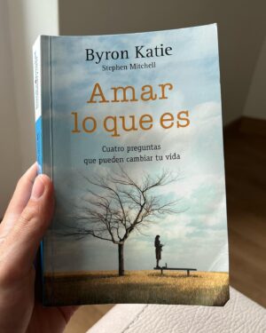 Jesús Mosquera Instagram - Un selfie, un atardecer, un entrenamiento, un libro que te puede cambiar la vida, un antojo y una persona con mucho talento. 🦋
