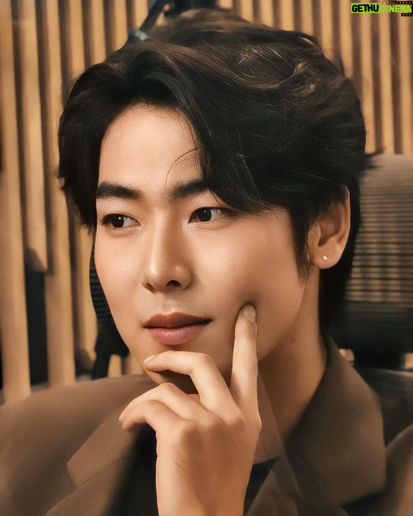 Jet Somjet Saejang - 8.4K Likes - เก็บตก~