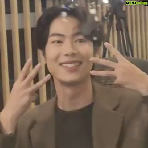 Jet Somjet Saejang - 8.4K Likes - เก็บตก~
