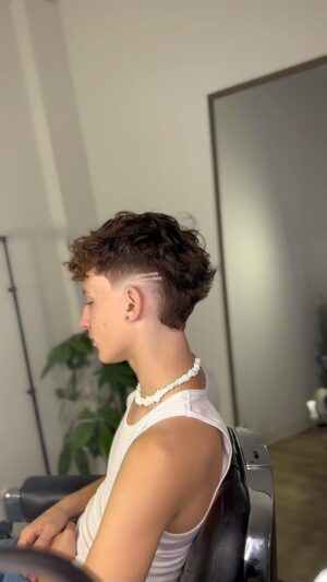 Jett Klyne Instagram - If @jettklyne is coming for haircuts, why aren’t you? 📌✂️

@mig00ll 📸 

✂️📌✂️📌✂️📌✂️📌✂️

#Kelownabarber #kelowna #barbershop #barber #burstdade #taper #taperdesign #fade #haircut #kelownabarbershop #oldmoneybarbers #burstfadedesign