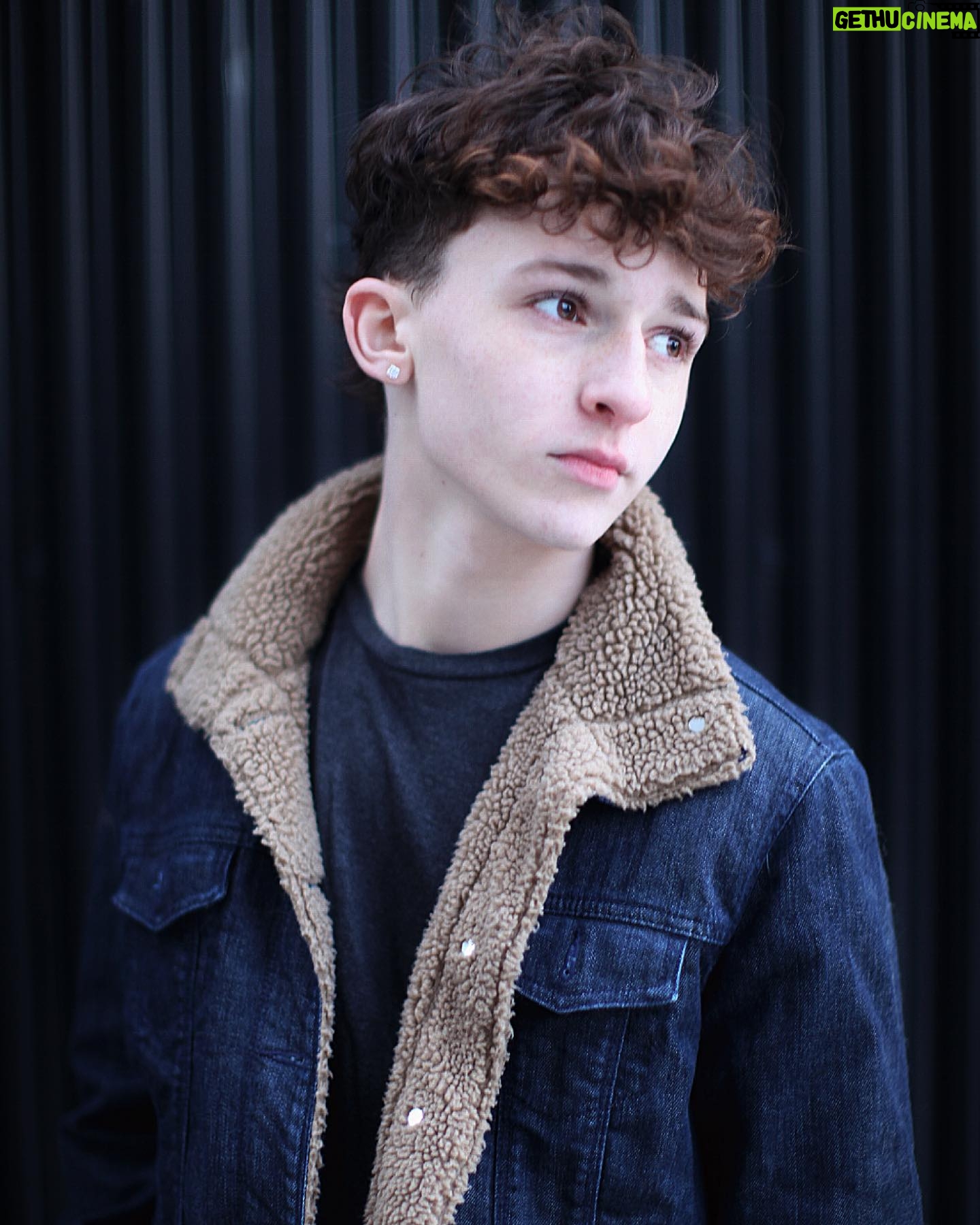 Jett Klyne - 8.4K Likes - 🤘