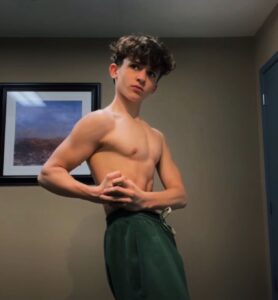 Jett Klyne Most Liked Photos and Posts