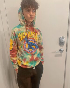 Jett Klyne Instagram - my mommy got me this hoodie, she the og 🔥 #marvel