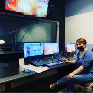 Jewels Jaselle Instagram - It’s always a blast working with this amazing engineer! Thanks Mehrnaz for being my 2nd pair of ears you ROCK!! #spgstudios #animatiion #themesong #singing #voiceover #workdayslay #loveitkillit #myhappyplace #charactersinging #scottland #italy coming soon to the #us #happyfriday #jewelsjaselle