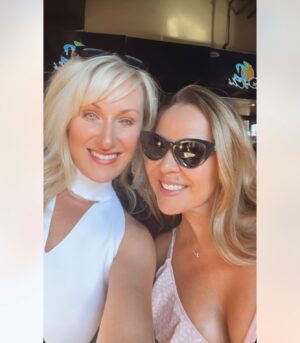 Jewels Jaselle Instagram - Me and this beauty @dutchtulipincali would like to wish everyone a Happy and safe Labor day! #laborday #labordayweekend #happy #happygirls #funtime #mondayvibes