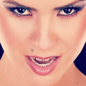 Jewels Jaselle Instagram - Hope your Friday is as FIERCE as mine! #fridayvibes #today #flashback #3dayweekend #enjoy #fierce #makeup by my favorite #favorite @pattyz_1  thanks for being amazing at what you do and who you are! #besos💋
