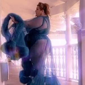 Jezebel Express Instagram - It’s truly wild that so many people believe that a woman’s primary job to is to be as attractive as possible to as wide a cross-section of men as she can manage. Your beauty doesn’t exist for other people. Your body does not exist for other people.

For anyone who needs to hear it: the fact that some rando man doesn’t want you is genuinely unrelated to your worth as a human being. The fact that the aunt you see once a year thinks your arms are wobbly is radio noise. The right people will love and appreciate you as you are. They will remain your fans over eight loss or gain, through amazing fitness and times of flabbiness, through illness and recovery, through aging (assuming you are lucky enough to age.) People who hide behind private profiles and spew venom are not your target audience, and they never were. Blow away their words the way you’d wish on a dandelion, and come back to what matters: the people who see you, appreciate you, and treat you with respect. ✨❤️💕

Robe by @catherinedlish, internet drama served up fresh @madonnainn1958 💕
