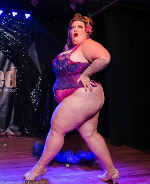 Jezebel Express Instagram - This photo!!! I love how I look shocked *and* concerned, like “What AM I going to do with all this ass, all this ass outside my jeans?!” 

If you are unable to refrain from sharing in the comments what you personally would like to do with all this ass, please tip me $50 at any of the links in my bio, as I am not here on the internet to get you off for free. Bisoux. 💋

Photo by @brokenglassfoto for @strippedavaldezproduction ✨