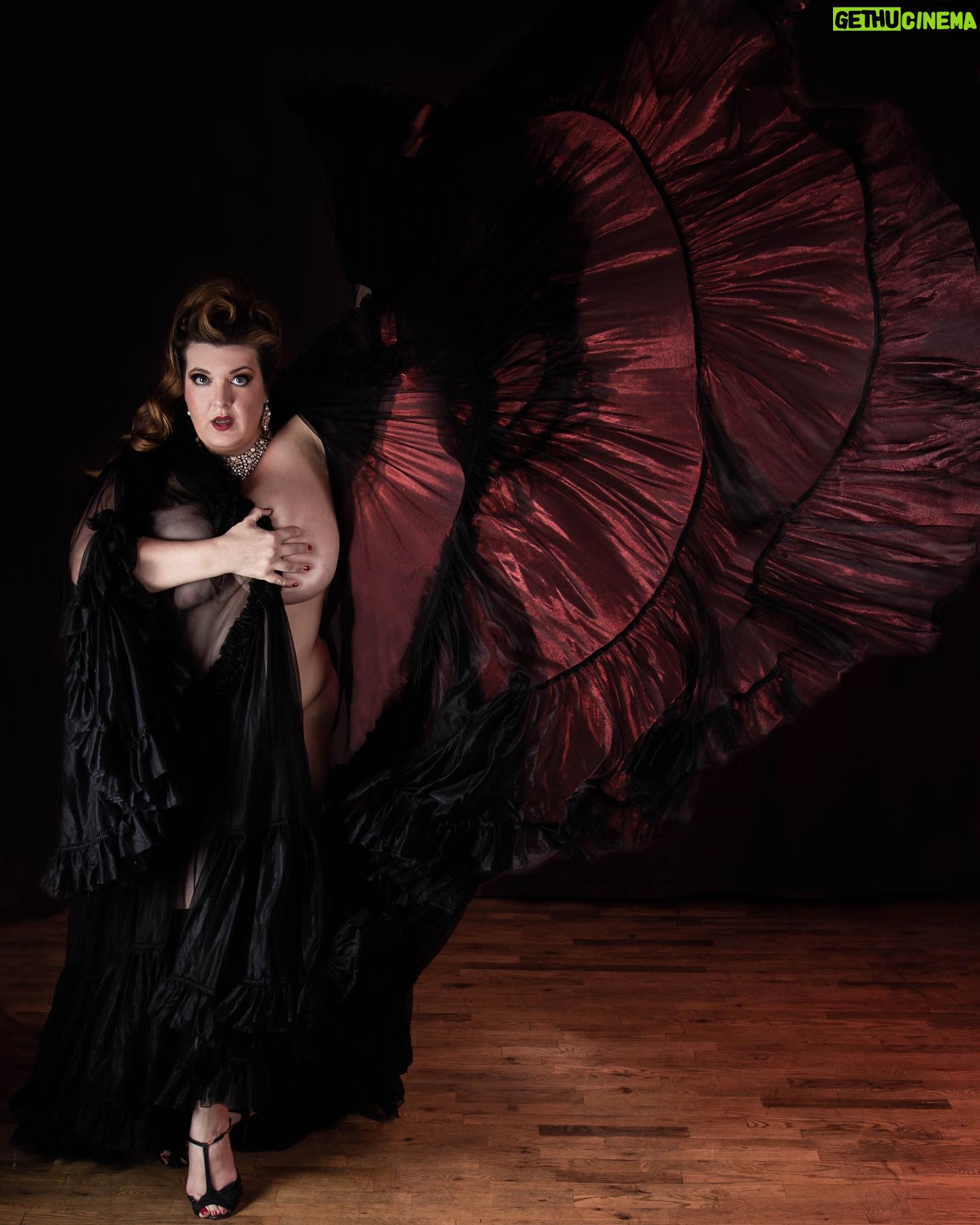 Jezebel Express - 607 Likes - š¦ Happy Friday the 13th š¦
Incredible šø by @ireallyhopeyouwin
Incredible robe by @catherinedlish