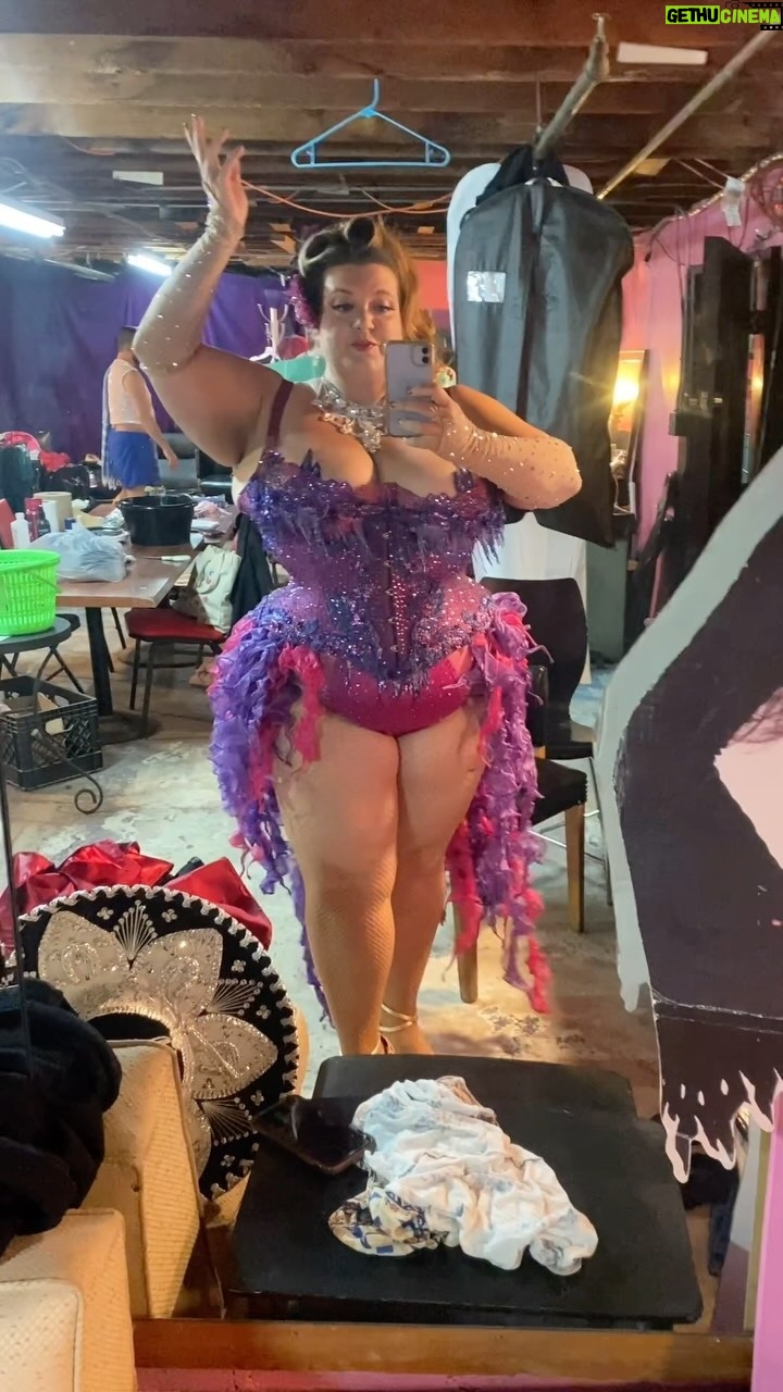 Jezebel Express - 0.9K Likes - When youāre fully dressed and ready to go on, but also vibing to the bass coming through the rafters from the stage. šāØšµ