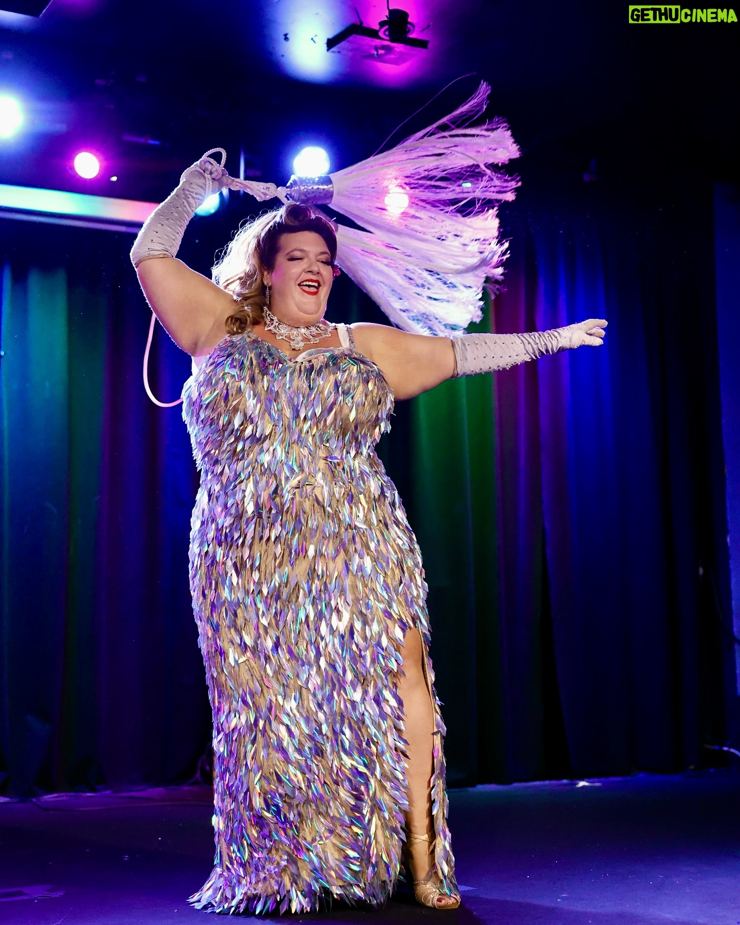 Jezebel Express - 318 Likes - Twirling my tassels in a most unconventional manner @harlowsnightclub in Sacramento! Thank you @burlyclines @vivalachacha for a super fun show! ⨠šø: @jamesblonde001