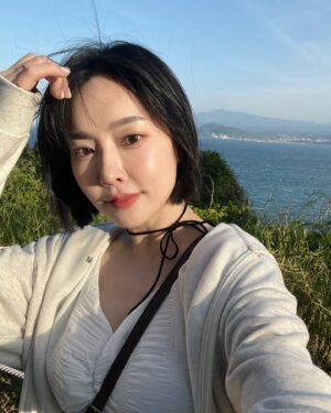 Ji Eun-seo Instagram - 산!