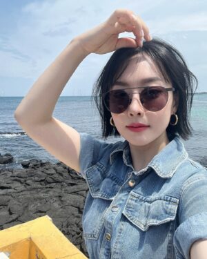 Ji Eun-seo Instagram - 태슬컷 느낌 낭낭

응 고데기의 힘.