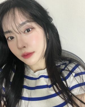 Ji Eun-seo Instagram - 얼빡!!!!
