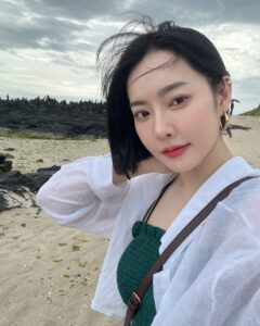 Actress Ji Eun-seo HD Instagram Photos and Wallpapers June 2024