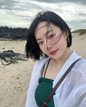 Ji Eun-seo Instagram - 비 맞고 화장 다 지워진 후 ㅋ ㅋ ㅋ
