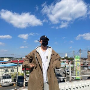 Ji Min-hyuk Instagram - 안녕하세요. 지민혁입니다.
2022년 10월 11일에 논산훈련소로 입대해 기초군사훈련을 마치고 현역으로 복무할 예정입니다.
배우의 꿈을 가지고 일을 시작한지도 어느덧 7년이 되어가네요. 그동안 끊임없이 응원해주신 여러분들 너무 감사합니다.
1년 6개월이라는 길다면 길고 짧다면 짧은 시간동안 찾아뵙지 못하게 되어서 죄송하지만 그 사이에 그동안 찍어뒀던 작품들도 나올 예정이니 많은 기대 부탁드립니다😂
잘 다녀오겠습니다.🫡
.
.
Hello, I'm Ji Minhyuk.
On October 11, 2022, I will join Nonsan Training Center and finish basic military training and serve in active service.
It's already been seven years since I started working with my dream of becoming an actor. Thank you so much for your constant support.
I'm sorry that I won't be able to visit you for a long time if it's a long time and if it's short, but there will be works that I've filmed in the meantime, so please look forward to it.😂
See you.🫡