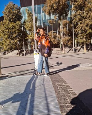 Jia Sharma Instagram - "Embracing the sunshine while feeling the gentle Melbourne breeze on my skin.perfect day for shopping and making memories with my friends!

#melbournevibe #sunshineandshopping #cityvibes #retailtherapy #chasingsunlight #makingmemories #melbourneshoppingspree #skirtweather