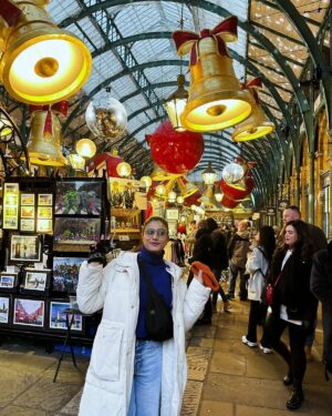 Jia Sharma Instagram - Work,travel,save,reapeat 

#Christmas #coventgarden #london #england🇬🇧 #travelawesome #travelingram #traveladdict #journey #newyear #2024 #picsoftheday #bye2023 #celebration #bollywood #tollywood #winterwonderland #wintervibes #jiasharma #jia