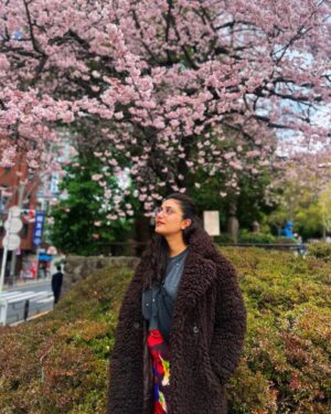 Jia Sharma Instagram - Japan you have my heart ❤️ 💙 💜 💖 💗 💘 ❤️ 💙 💜 💖

#Tokyo #japan #cherryblossoms #travelawesome #travelphotography #travelling #travelgram #instagood #insta #jiasharma #tollywood #photooftheday