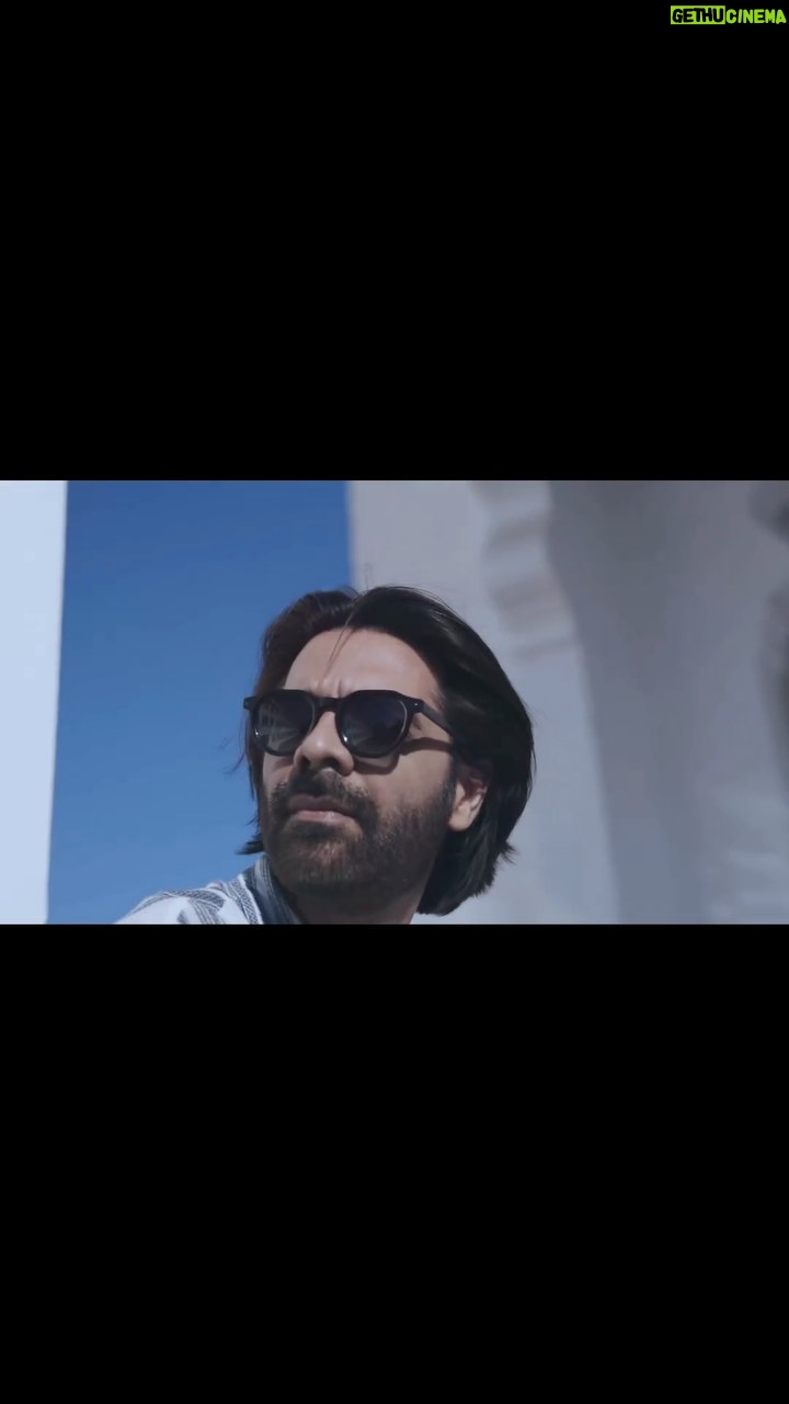 Jigar Saraiya - 728 Likes - Suggest me some good music and tag the artist. Good soulful stuff.