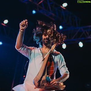Jigar Saraiya - 3 Likes - Mohabbat ka maara.