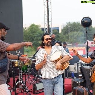 Jigar Saraiya - 3 Likes - If you ever plan to attend a #sachinjigarlive concert, try catching the sound check session too, it’s generally an hour before the gig, we all really really have fun, and I think it’s a very a involved and honest musical session before the gig, sometimes we do sing and enjoy the songs that we don’t end up singing at the actual gig that day. See you all at sound checks too..
Pictures by @karanghoda @karanghodapictures