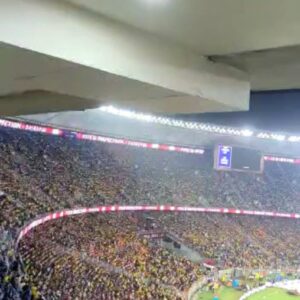 Jigar Saraiya Instagram - Aaj kaun jeetega? #ipl #ipl2023 #phiraurkyachahiye #arijitsingh #sachinjigar #csk #gt @arijitsingh @soulfulsachin @amitabhbhattacharyaofficial @sachinjigar @vickykaushal09 @saraalikhan95 @maddockfilms @saregama_official