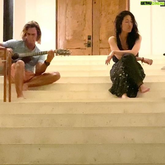 Jihae - 472 Likes - A jam w Edu & Cheesecake ♥️😂 @oceanjules8