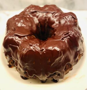 Jill Hennessy Instagram - Sending prayers of comfort & peace to all…& chocolate ganache vibes… #merrychristmas #happyholidays #chocolatecake #chocolateganache