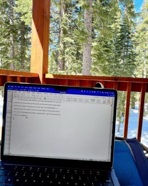 Jill Shalvis Instagram - Today’s #amwriting view. 🥰