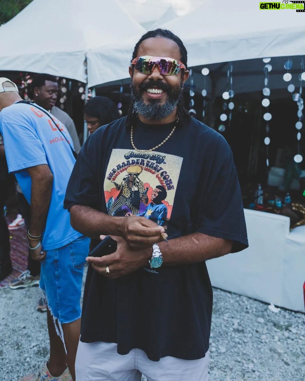 Jillionaire - 885 Likes - "I'd rather be a free man in my grave
Than living as a puppet or a slave"
- Jimmy Cliff