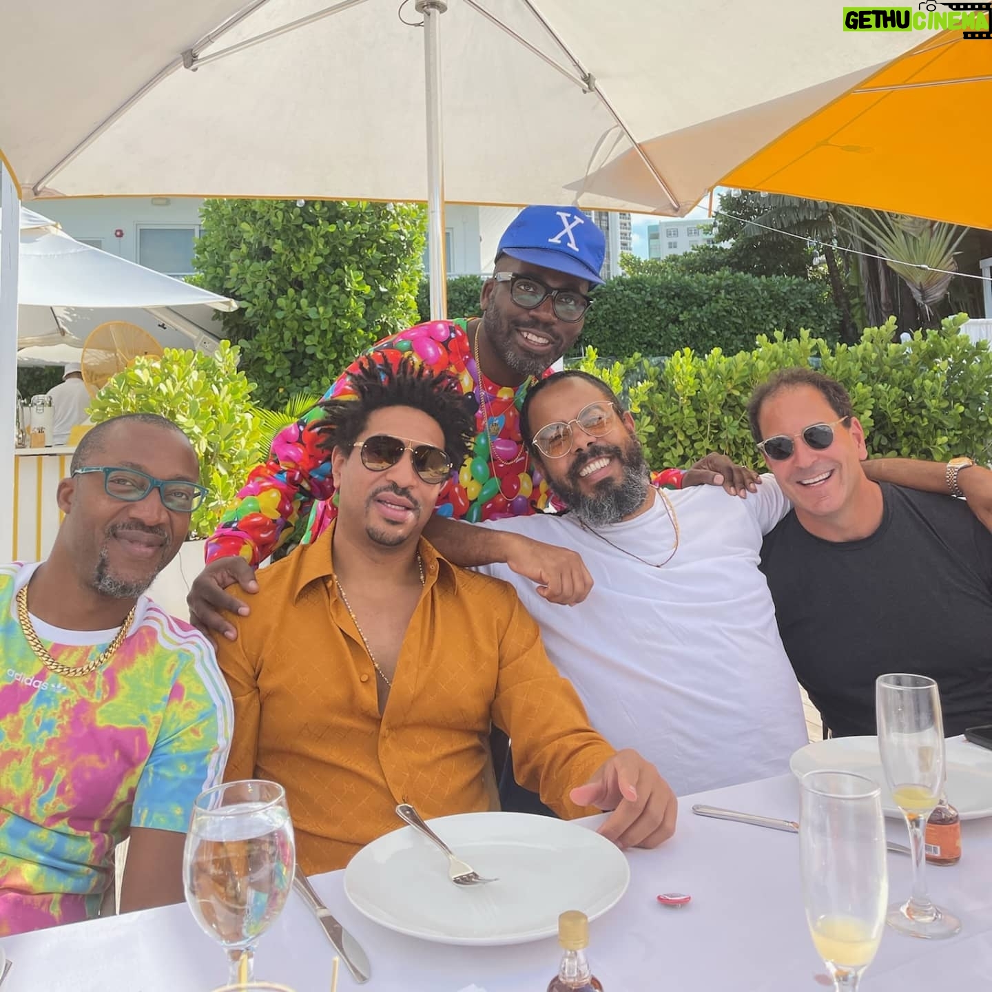 Jillionaire - 898 Likes - not at all christmas related but just seen this so you should too.
merry christmas from trinidad, where every day is a celebration.