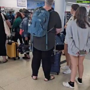 Jim Duggan Instagram - CRAZY in Charlotte but unbelievably, we were one of the few flights that were on time - Charlotte to Milwaukee!

Way to go @americanair on a rough day!