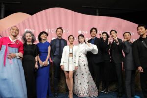 Jimmi Simpson Instagram - I couldn’t be more thankful to be a wee part of this enormous work of art. #Pachinko explores the complex beauty and power of our species in a globally relatable way. Gorgeously brought to the screen by @soozhugh & @theresa_kang_715. Masterful direction from kogonada & @justinchon. The main cast @mistterjin @minhakim__ @actorleeminho #younyuhjung @sojisoheeparkarai @kaho_minami & so many more are OUTSTANDING you guys! Free watch on @appletvplus now. #appletvplus
💯on #rottentomatoes