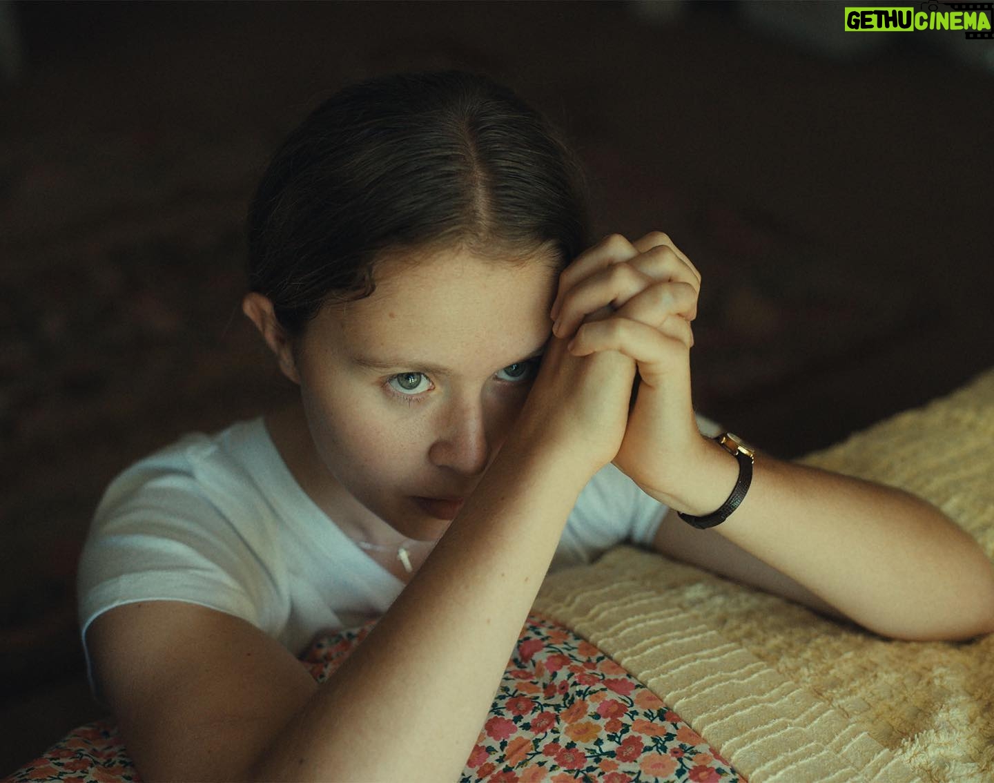 Jimmi Simpson - 2.2K Likes - We finished filming The Starling Girl 10 months ago then @laurelparm, @karadurrett & #SamLevy cut it together in time for #Sundance where @bleeckerstfilms snapped it up⦠itās now in theaters! When you start a film with a tiny budget you know you wonāt get the luxury of time and resources. But what you know you will get is a group of humans creating together simply because they care. A lot. I didnāt know a single one of these people before a year ago and theyāre all now essential friends of mine. The Starling Girl is gorgeous & undeniably moving. The sort of film that drew me to this craft in the first place. Iāll never not be stunned by the caliber of work from our director @laurelparm & our Starling girl @elizascanlen. The rest of the cast & crew follow their lead. Please enjoyā¤ļø #lewispullman @wrennschmidtsemiofficial @jessamineburgum #austinabrams @claire.greenwood30
(and yes I do wear my @cotopaxi hip-pack everywhere)