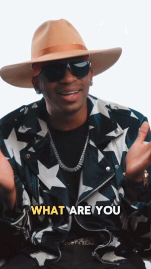 Jimmie Allen Instagram - Leave a comment and help me “figure out” what my uncle talking about 😂🤷🏽‍♂️

#lowerdelawaresayings #grits #jimmieallen