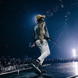 Jimmie Allen Instagram - San Fran was fuego last night. 🔥🔥🔥
.
📸 @peytoncdollar