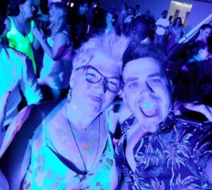 Jimmy Álvarez Instagram - #fiesta #vacaciones #pongamosloaprueba