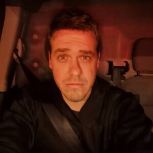 Jimmy Álvarez Instagram - Esta es la cara que pongo cuando me dicen que tengo que subir fotos más profesionales por ser #youtuber  jajajaja no se si esta foto cuente cómo foto de todo un #influencer