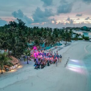Jimmy Barnes Instagram - We’re down to the last 10 rooms for Music In Paradise’s 10 year anniversary celebration getaway shows in the Maldives this September 1-11, 2024.
 
Come and join myself, @ianmossmusic, @therealkateceberano, @troycassardaley, and @mahaliabarnes in paradise in the Maldives for a week week in paradise. 
 
It’s going to be great. Packages   info here (link in bio): https://www.musicinparadise.com.au/event/stranded-in-the-maldives-with-jimmy-barnes/