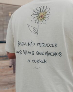 Jimmy P Instagram - 🌻 Vou gravar o teu nome na minha rua 🌻

Falta uma semana para a Tour “Natal Urbano”. Já conhecem a letra do Girassol para cantar connosco?

29 de Novembro - PORTO 
30 de Novembro - MIRANDELA 
1 de Dezembro - LEIRIA 
2 de Dezembro - FIGUEIRA DA FOZ 
5 de Dezembro - LISBOA 
8 de Dezembro - BARCELOS 
9 de Dezembro - ENTRONCAMENTO 
16 de Dezembro - POMBAL 
22 de Dezembro - OVAR 

Mais datas a anunciar brevemente

@contosdapraca 

Com apoio da @frontal.360 

📽️ @bfjcorreia