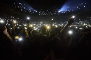 Jimmy P Instagram - Meu Porto. É difícil encontrar palavras que façam justiça à noite de ontem. A todos os meus convidados, obrigado pela vossa presença! Senti amor, camaradagem e uma alegria genuína. Sou-vos eternamente grato por isso. Estes 10 anos também são vossos. Aos meus familiares, amigos e equipa: nunca se esqueçam da importância que têm na minha vida. A todos os que marcaram presença para celebrar connosco: obrigado por me terem proporcionado a melhor noite da minha vida. Fez-se história. Ela não é apenas minha, é nossa. Até já , Jims
