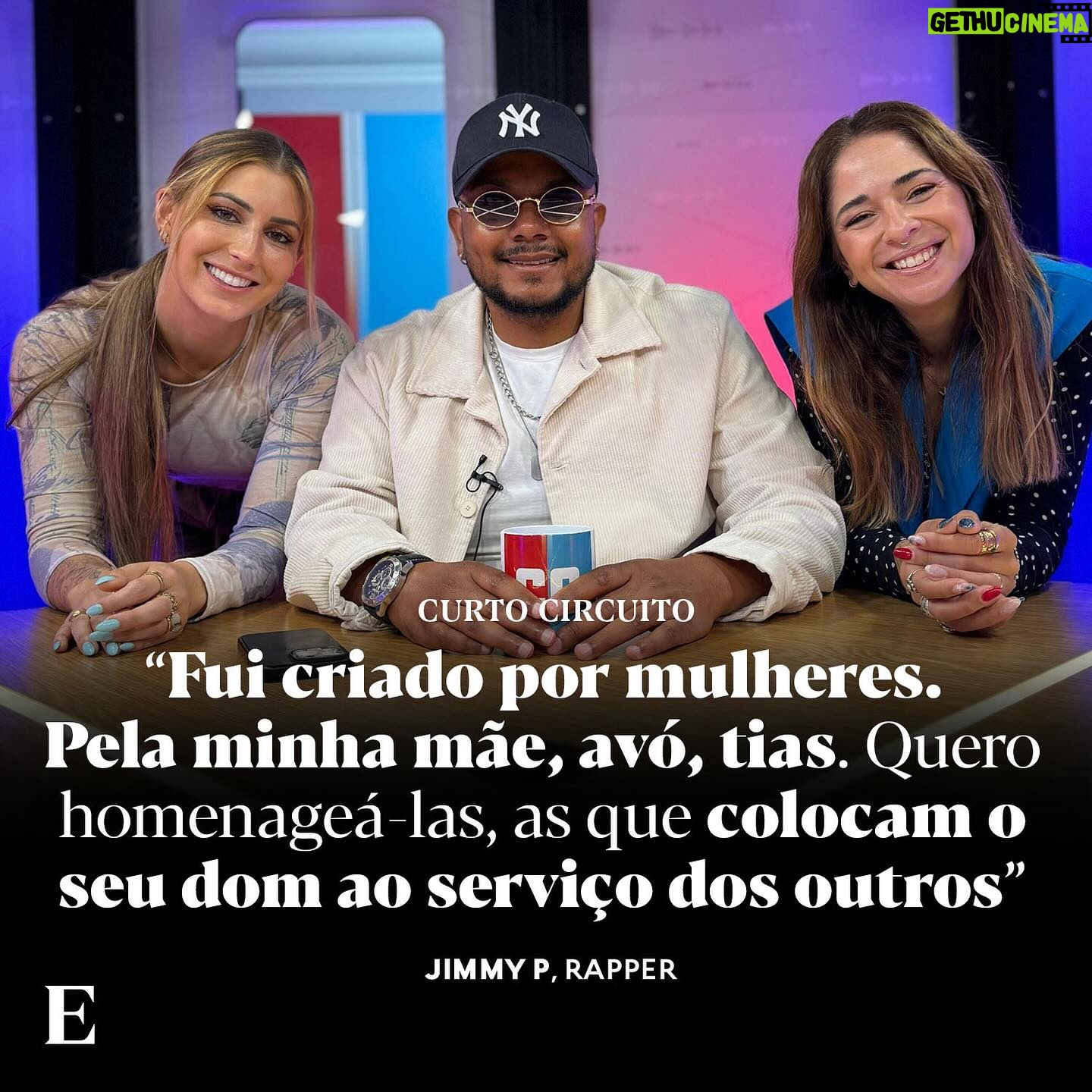 Jimmy P - 4.6K Likes - Jimmy P é o alter-ego de Joel Plácido. Nasceu no Barreiro, mas a sua vida está associada a várias geografias, nomeadamente Angola (terra natal dos pais), Paris (onde viveu durante a adolescência), e o Porto (onde criou raízes e começou a dar os primeiros passos no mundo das artes do espetáculo).
Conheça um pouco mais a vida e o percurso do conhecido rapper no ‘Curto Circuito’ em podcast, nas plataformas habituais e através do link na bio do @jornalexpresso.
#jimmyp #mulheres #educação #joelplácido #barreiro #angola #paris #porto #portugal #artes #curtocircuito