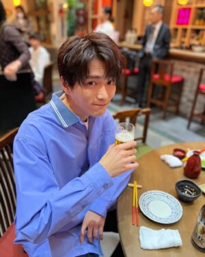 Jin Shirasu Instagram - 『ギークス〜警察署の変人たち〜』
明日よる10時から
主人公、西条さんの謎のお隣さん
安達を演じますよ。
どうぞよろしく😏
#ギークス
#フジテレビ
#木10