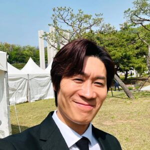 Jin Sun-kyu Instagram - 4.22 박보경 생축 달리기
4.20 진격 생축 라이딩
4.19 민준호 생축 4.19탑에서

기나긴 생일주간의 마무리~~^^!!
젤사랑하는 사람들의 생일💝💝💝💝