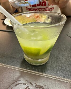 Jin Sun-kyu Instagram - 빼이죠아다…
까이피리냐…
따삐오카….
땀바키…..
삐라루크…..
망고…
슈하스코..
브라질 음식들….
먹고싶다..

브라질 앓이~~🇧🇷

#아마존활명수#브라질앓이#보고싶다아마존#원주민분들도보고싶다#브라질음식들먹고싶다
